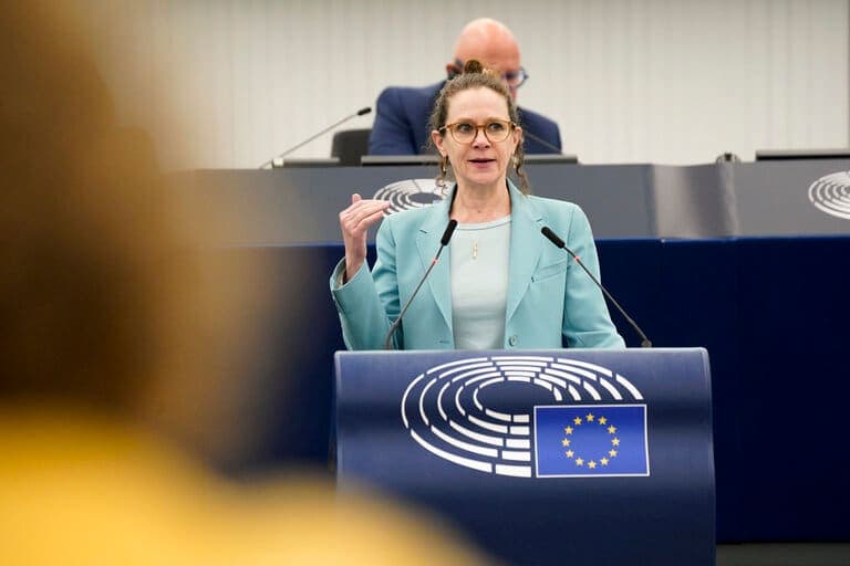 Afbeelding voor artikel: Democratie-spelregels in meer EU-landen meer onder druk