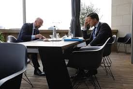 Afbeelding voor artikel: EU-president treedt af; Brussel zoekt opvolger